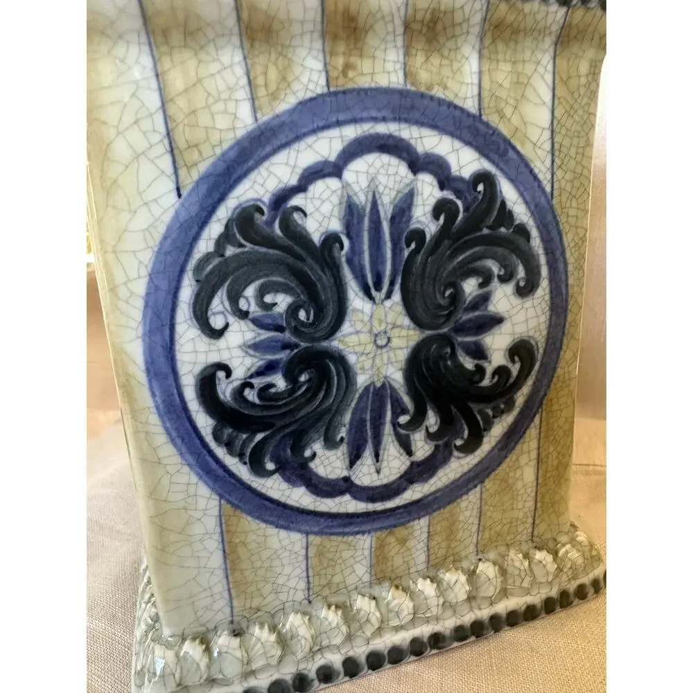 Maitland Smith Vintage Blue Porcelain Jar Chinoiserie Utencil holder square